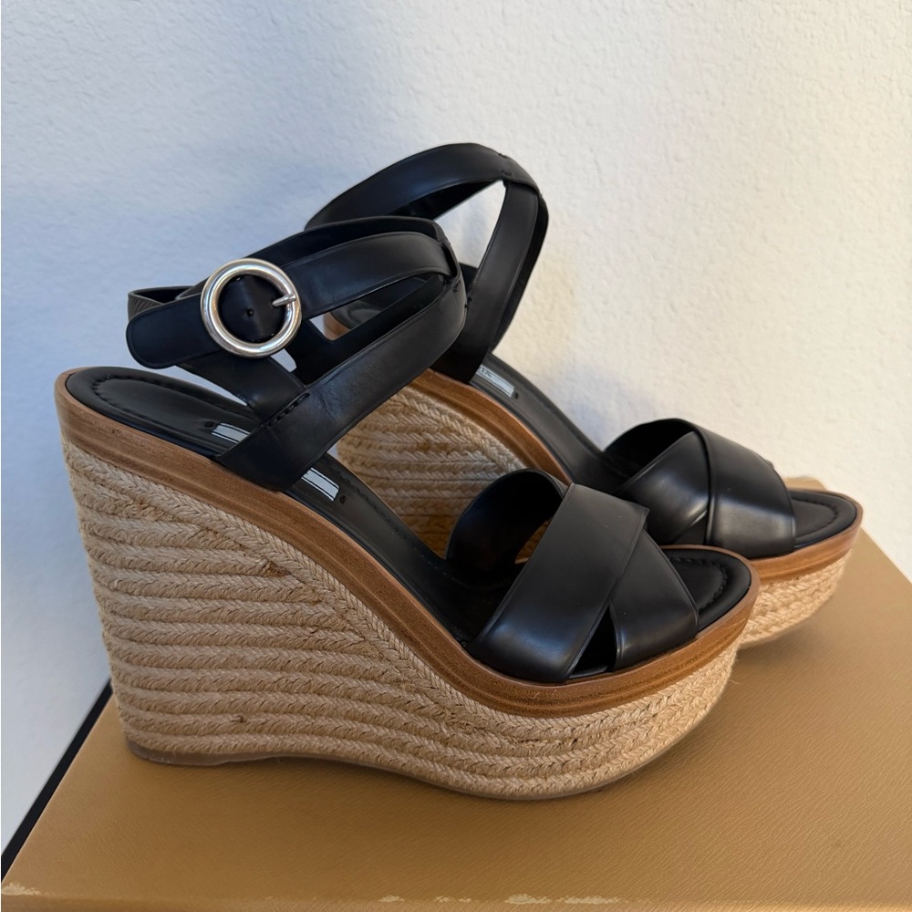 Prada Black and Tan Wedge Sandals 41 - Picture 4 of 10